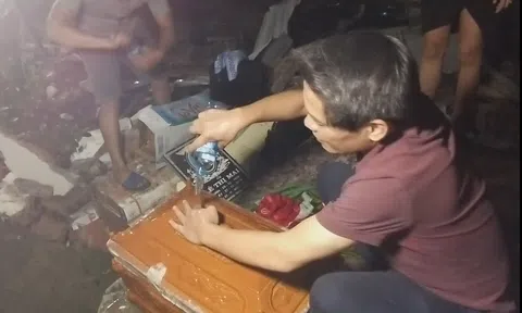 Hà Nội: Phòng TNMT huyện Gia Lâm “phù phép” biến nhà kiên cố thành…nhà tranh!?